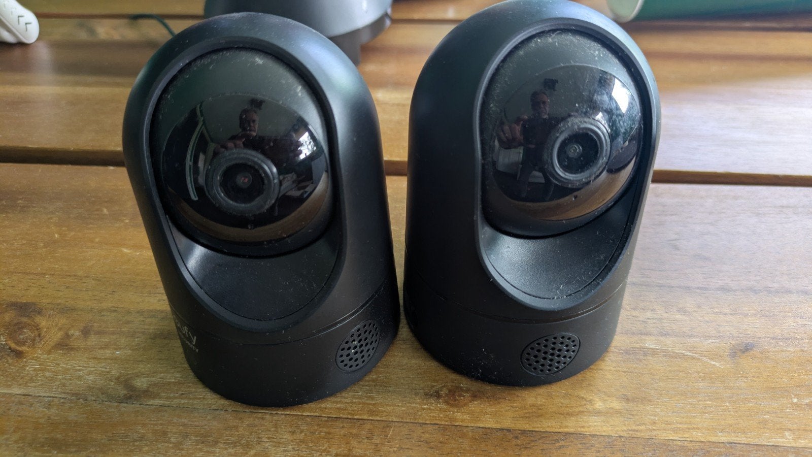 Eufy Security Indoor Cam 2K Pan & Tilt – WiFi, Ophalen of Verzenden, Zo goed als nieuw, Binnencamera