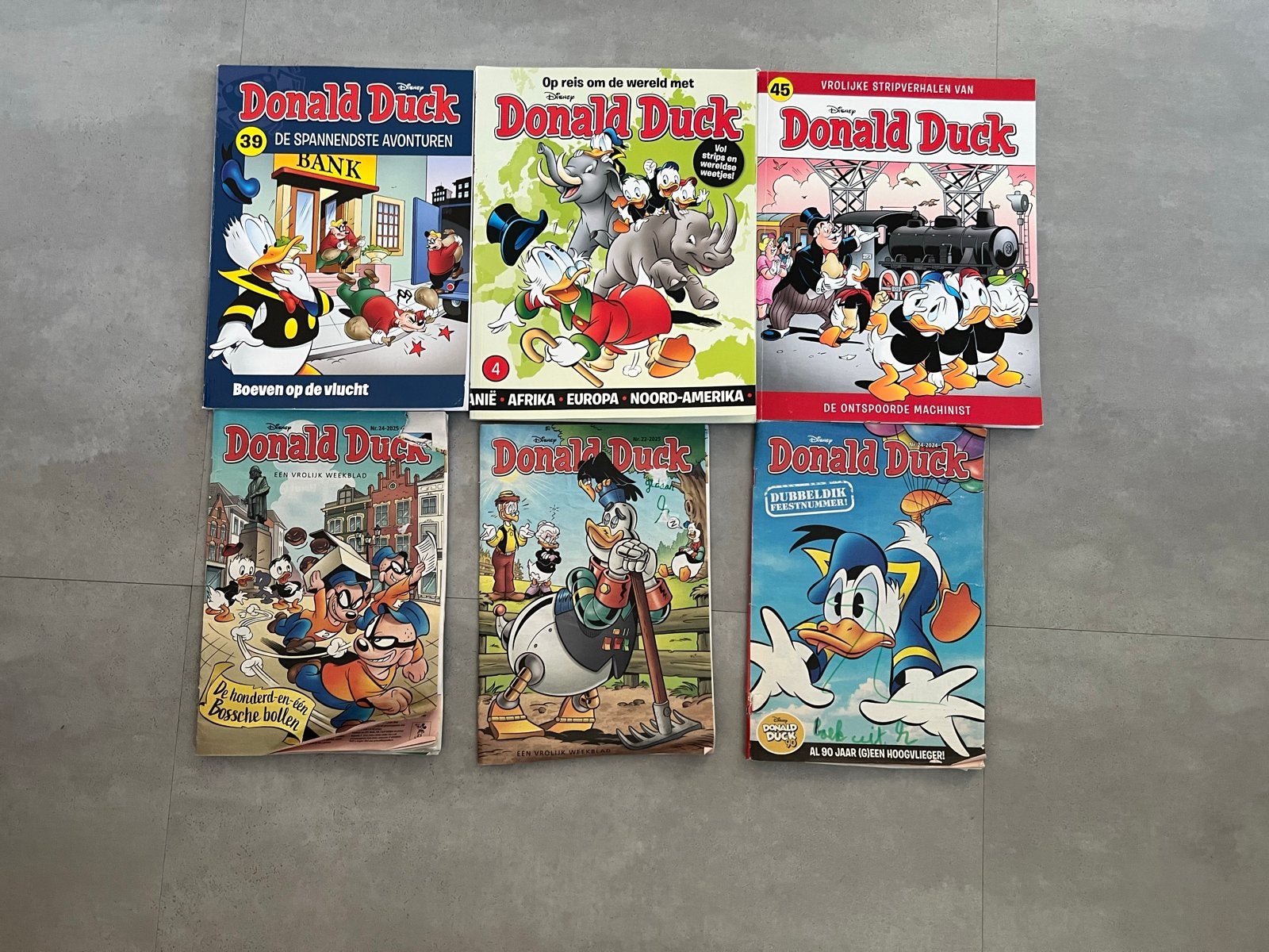 Donald Duck stripboeken - 6 stuks, Meerdere stripboeken, Ophalen of Verzenden, Gelezen