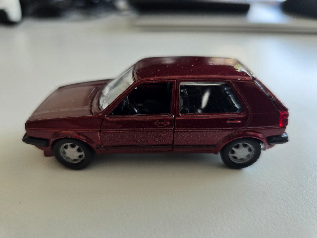 Volkswagen Golf 2 , 5 deurs 1/43, Ophalen of Verzenden, Gebruikt, Auto, Overige merken