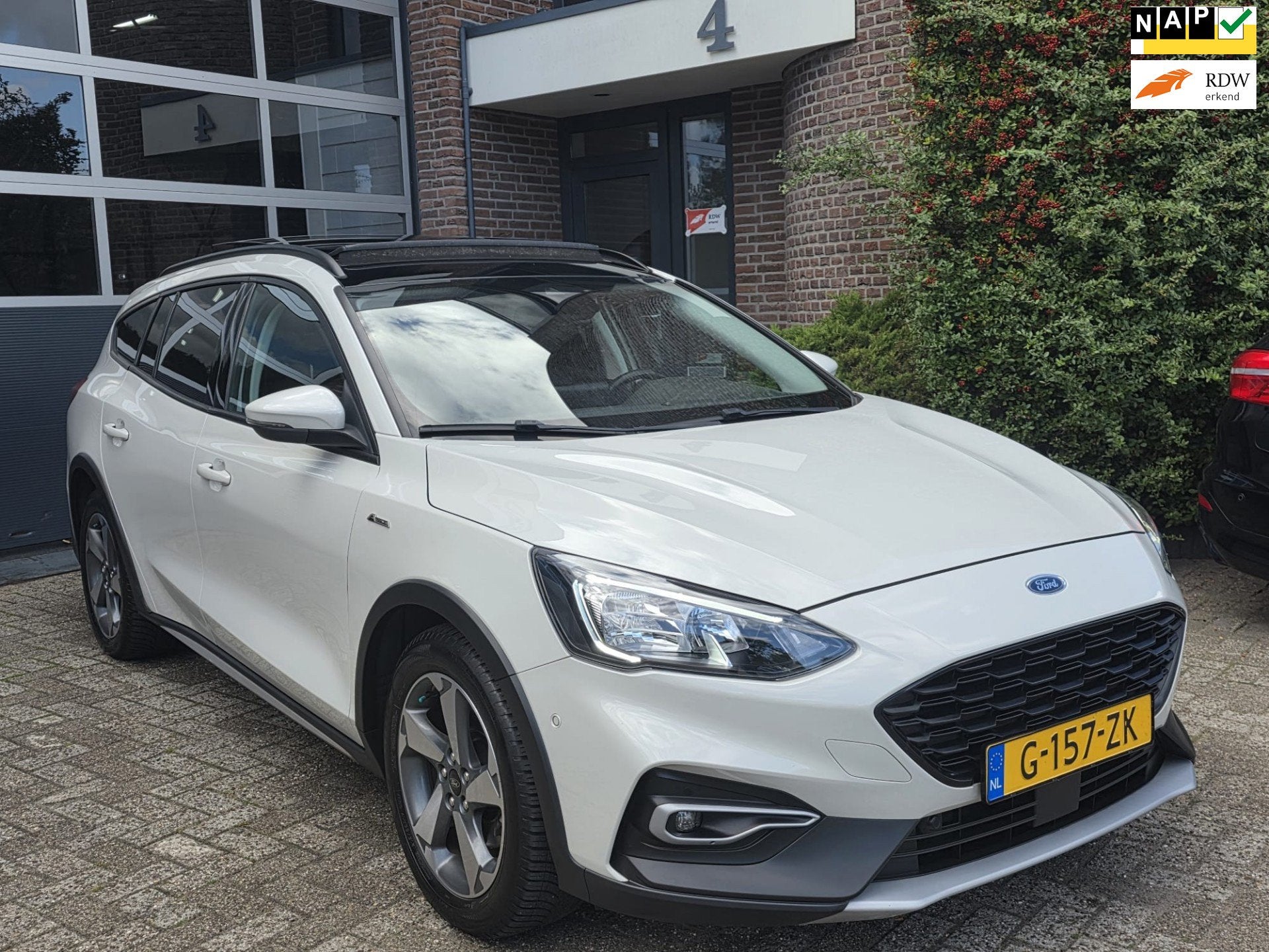 Ford Focus Wagon 1.0 EcoBoost Active Business Pano|Camera |N, 125 pk, Gebruikt, Euro 6, 1283 kg