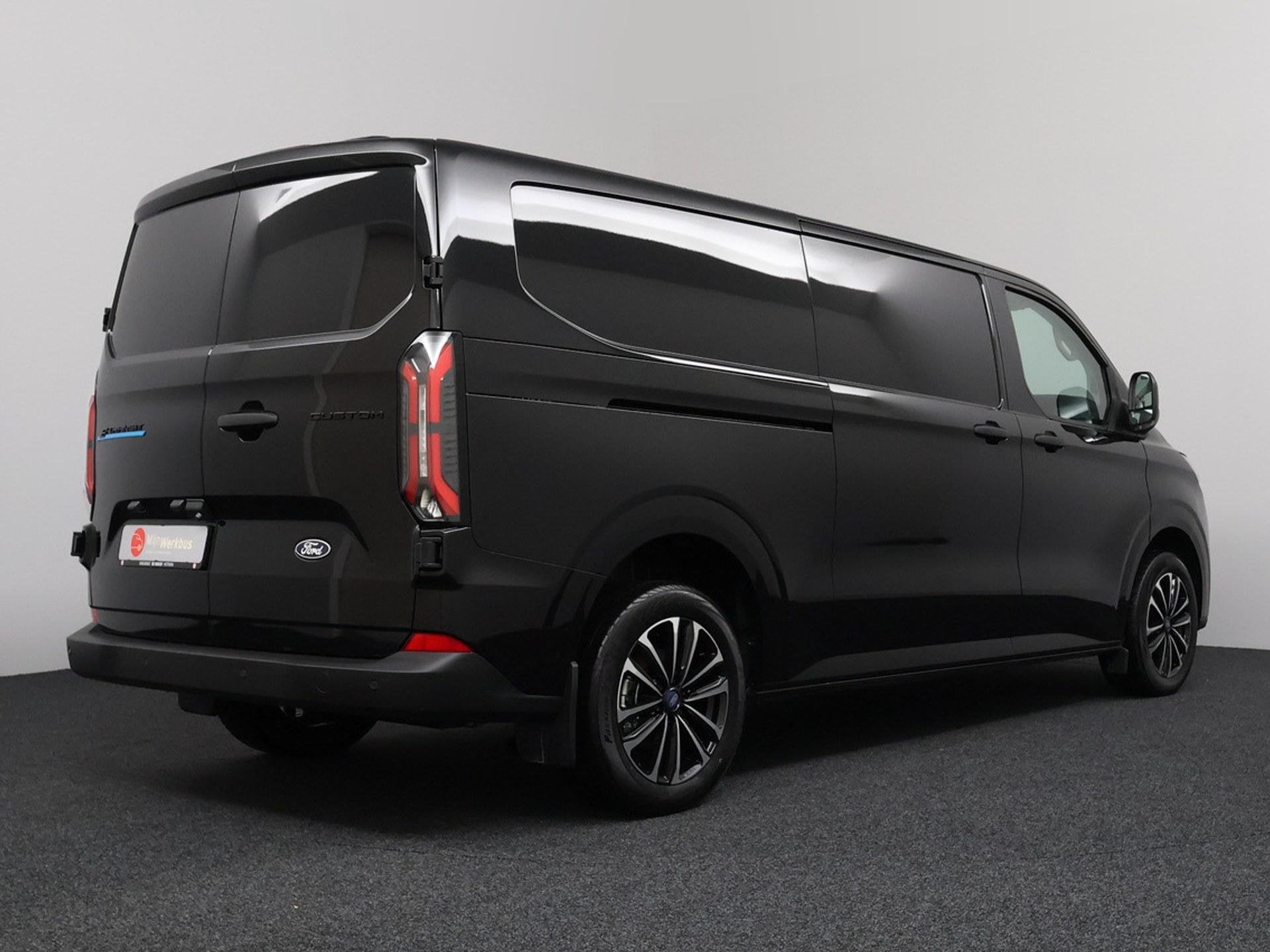 Ford E-Transit Custom 340 L2H1 Trend 71 kWh | Camera | 2x Sc, Automaat, 71 kWh, 470 min, Zwart