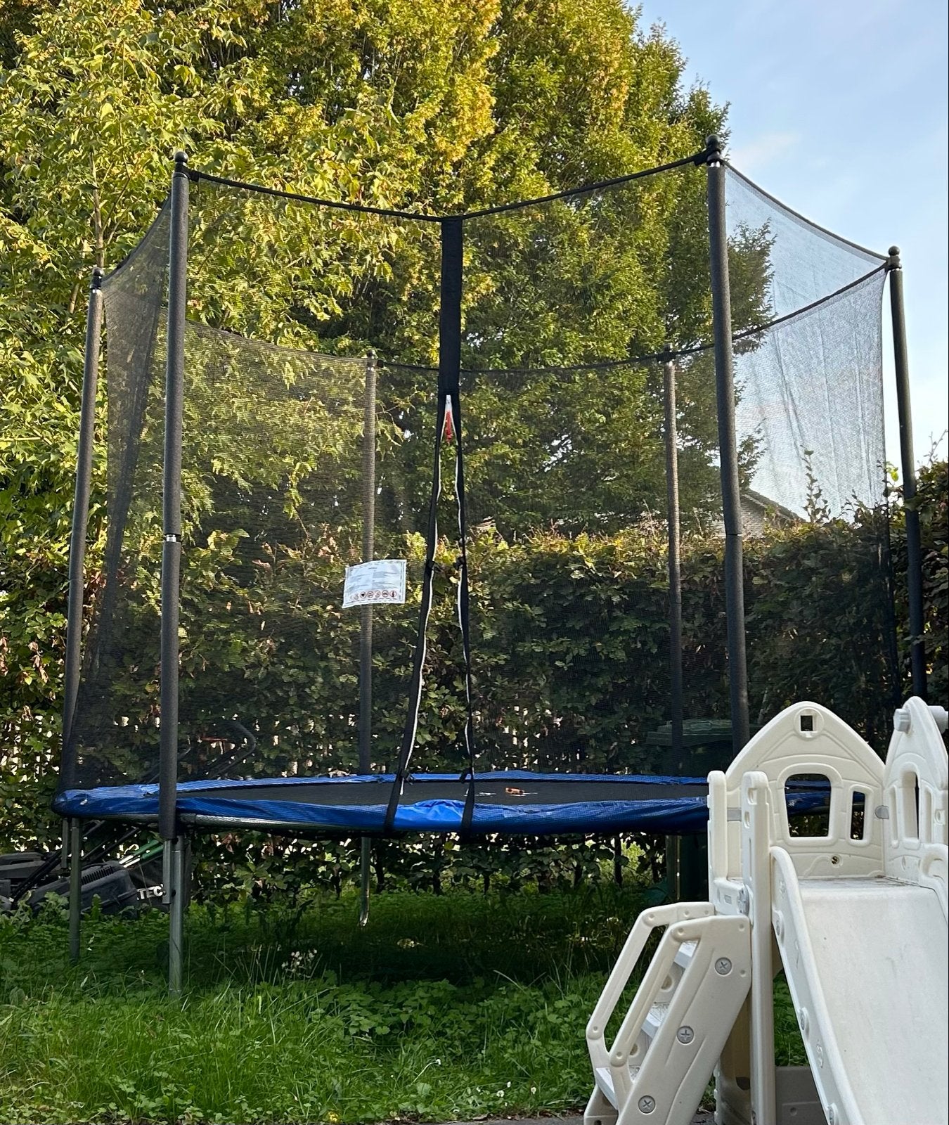 Grote trampoline met veiligheidsnet, Ophalen, Zo goed als nieuw