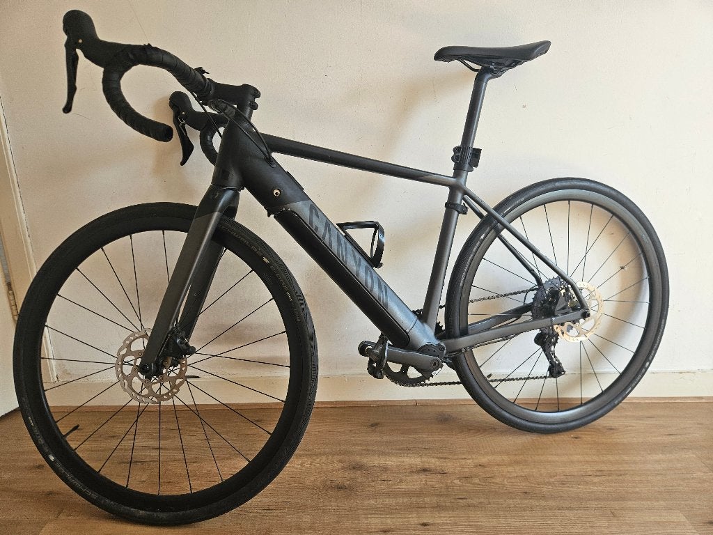 Canyon Endurace:ON 7 - racefiets met ondersteuning, Fietsen en Brommers, 28 inch, Aluminium, Zo goed als nieuw, Meer dan 20 versnellingen
