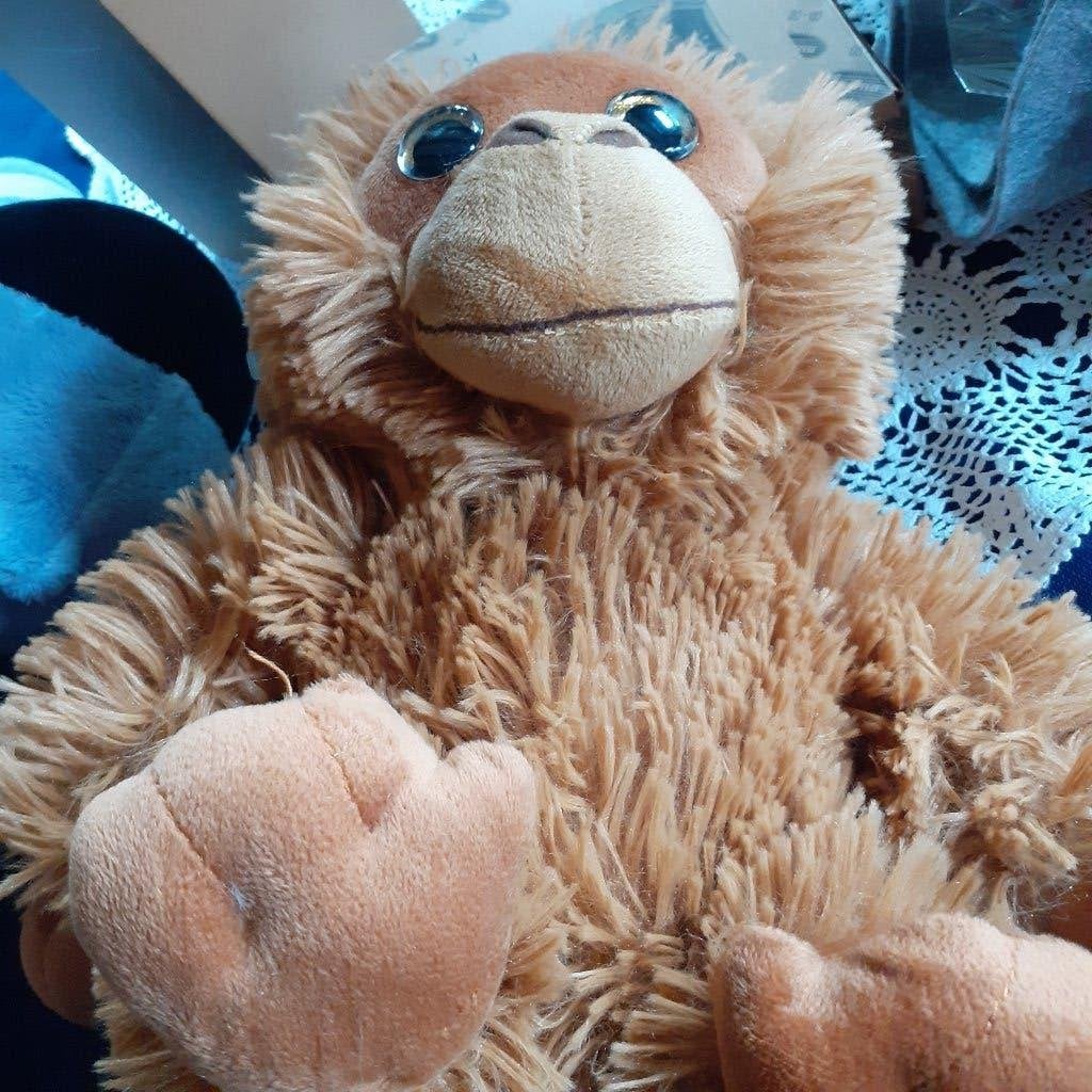 superzachte knuffel van aap, Overige merken, Overige karakters, Ophalen of Verzenden, Zo goed als nieuw