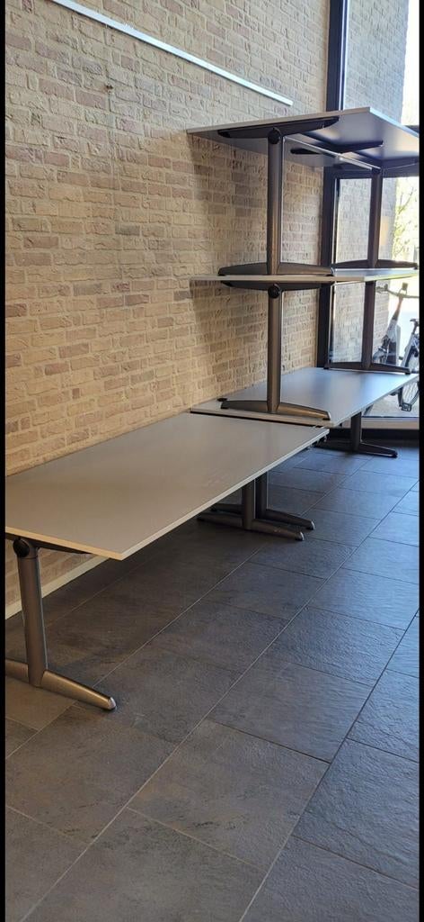 Te koop Bureau 2x laag tot hoog verstelbaar, Ophalen of Verzenden