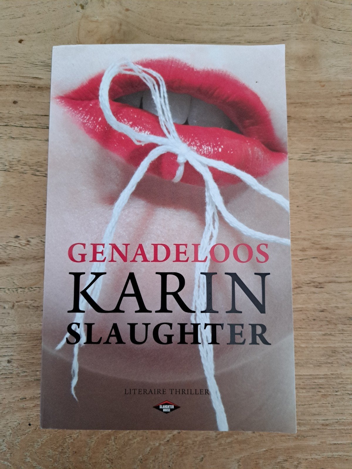 Genadeloos - Karin Slaughter (Literaire thriller), Ophalen of Verzenden, Zo goed als nieuw, Karin Slaughter, Wereld overig