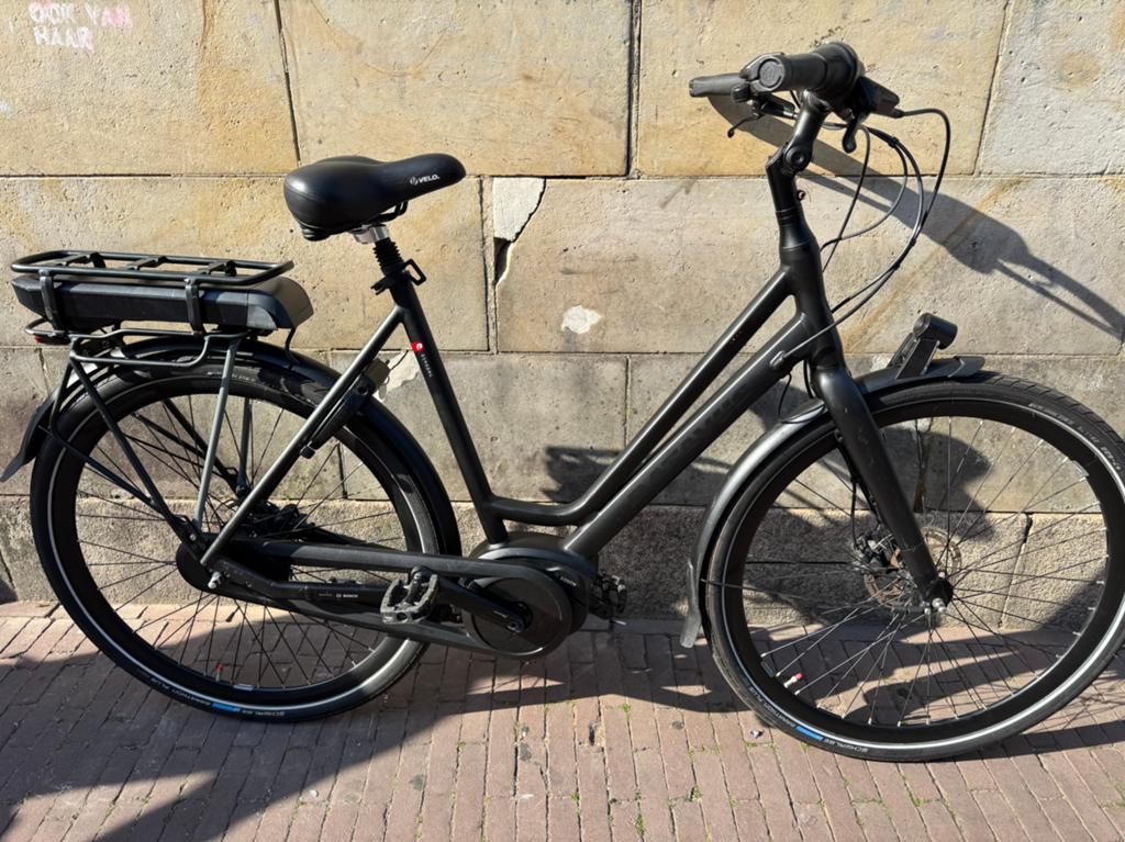 Batavus dinsdag elektrische dames fiets 57cm, 56 cm of meer, Ophalen of Verzenden, Zo goed als nieuw, Batavus