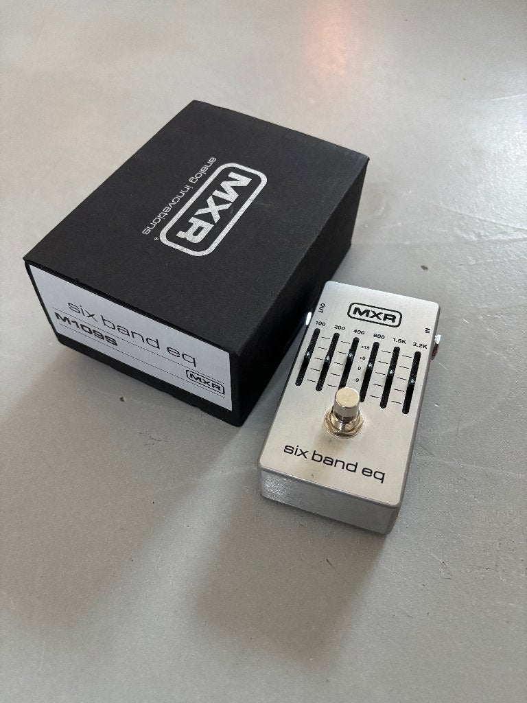MXR M109S Six Band EQ, Ophalen of Verzenden, Zo goed als nieuw, Equalizer
