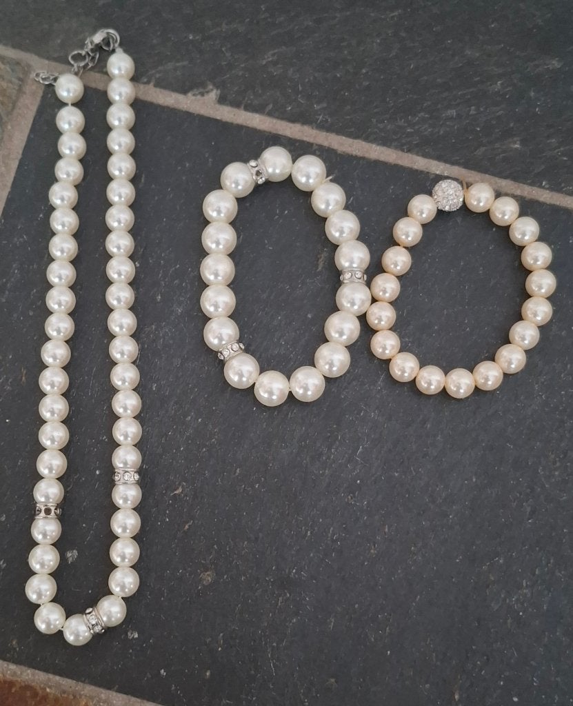 Parel-look set: ketting + 2 armbanden, Ophalen of Verzenden, Zo goed als nieuw, Overige materialen
