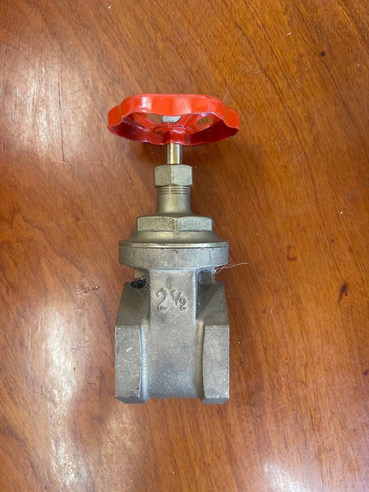 Messing Afsluiter 2 1/2 inch met Rood Handwiel, Ophalen, Gebruikt, Minder dan 2 meter, 80 mm of meer