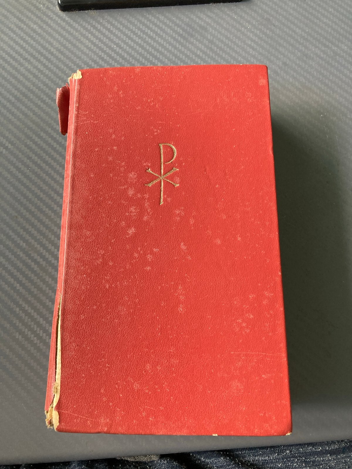 Oud Liedboek voor de Kerken - Rood met Chi Rho symbool, Ophalen of Verzenden