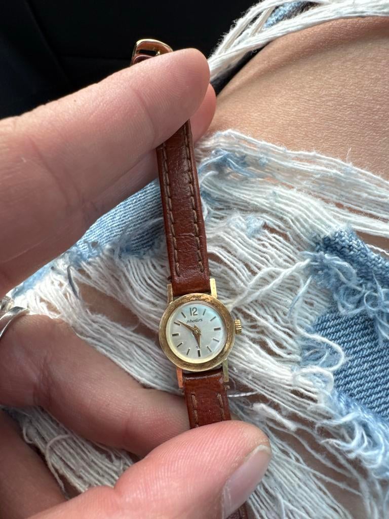 Vintage 14K / 585 Gouden Dameshorloge – Klassiek Armbandhorl, Ophalen of Verzenden