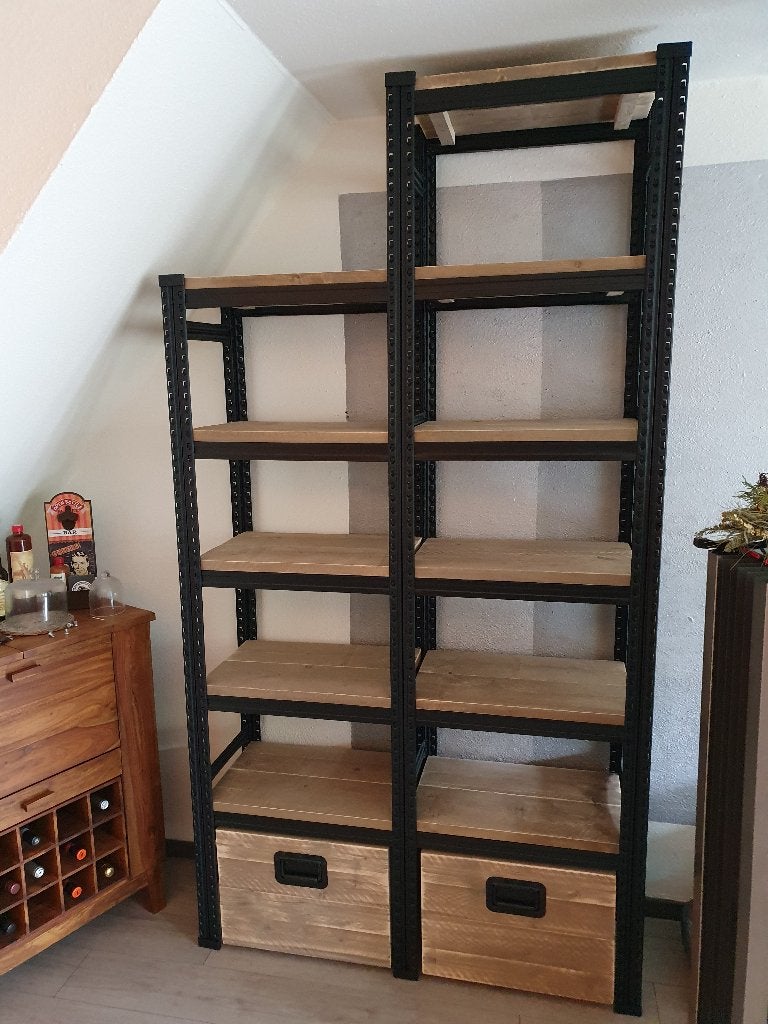 Unieke stellingkast van staal met legborden van steigerhout, Ophalen, 100 tot 150 cm, Nieuw, 25 tot 50 cm