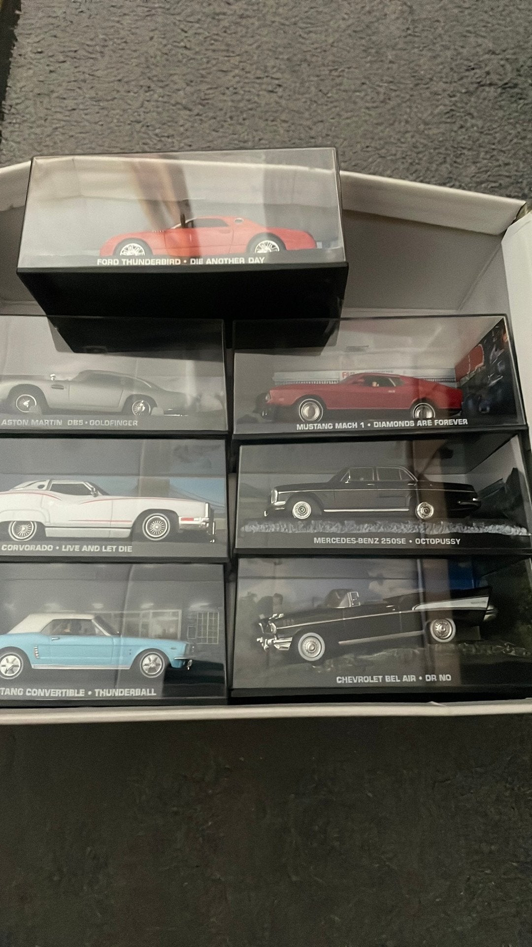 007 auto’s, Ophalen of Verzenden