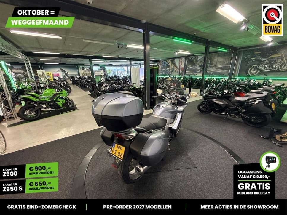 Yamaha FJR 1300 ABS (bj 2006) 76.055 km, 4 cilinders, Motorrijbewijs A, Bedrijf, Onbekend