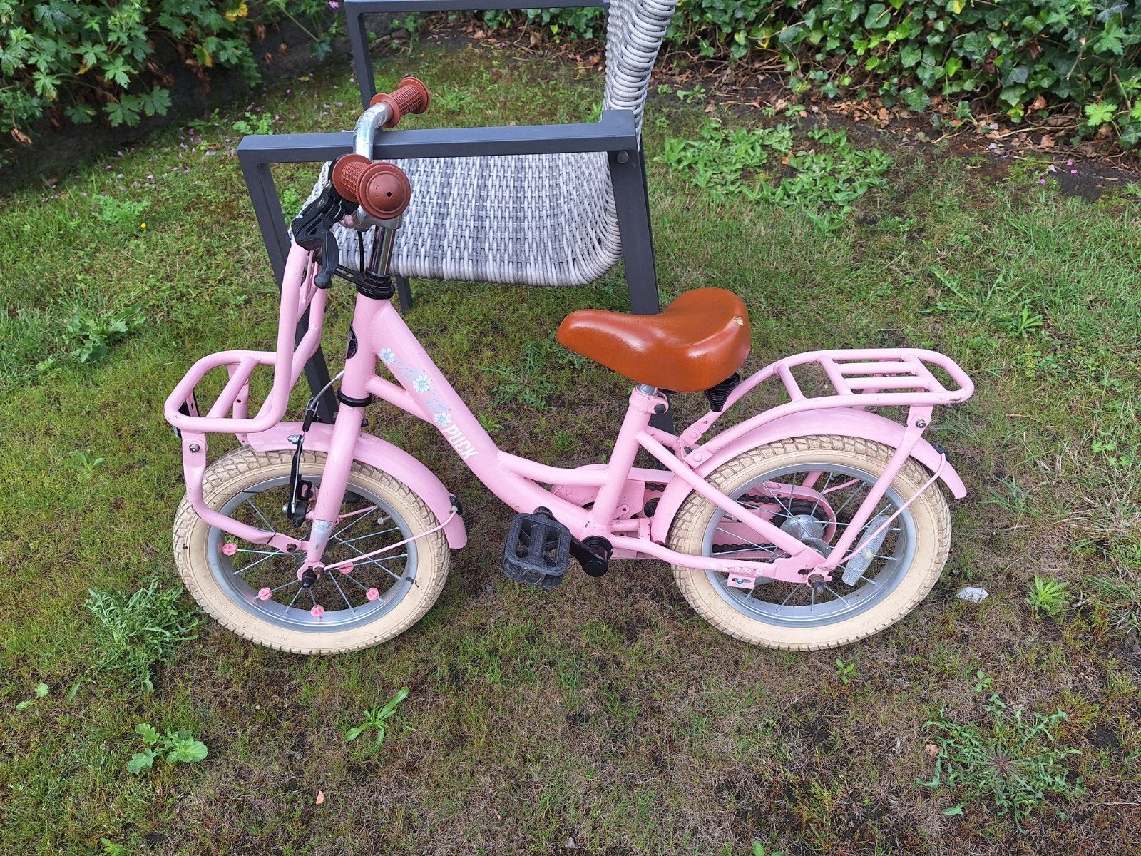 Roze kinderfiets 14 inch met gebruikssporen, Ophalen, Gebruikt, Minder dan 16 inch