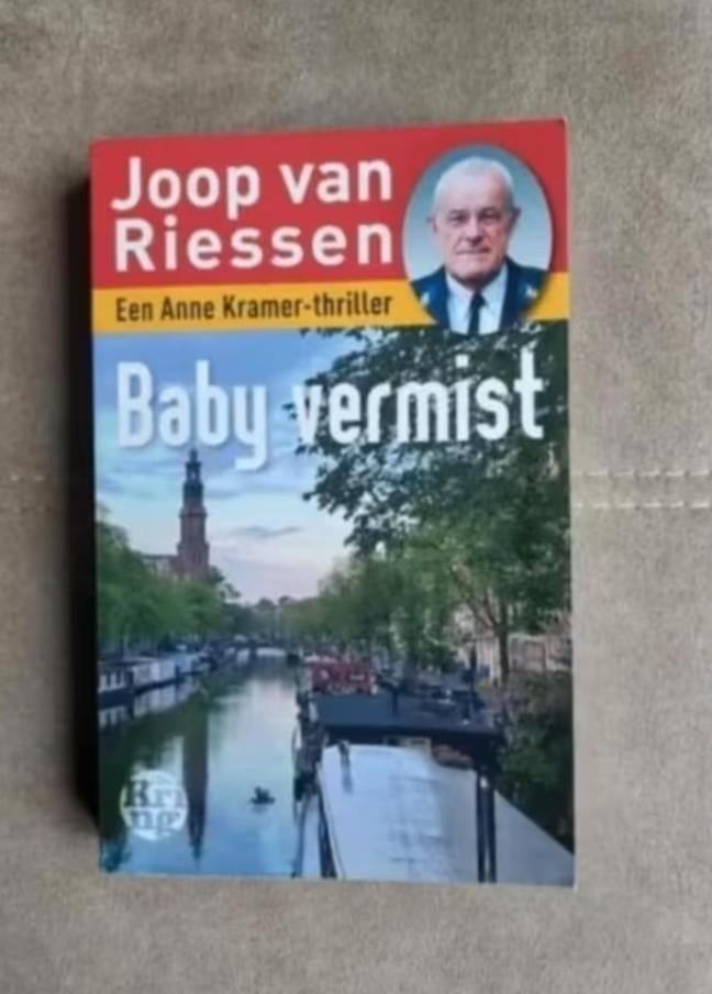 Baby vermist door Joop van Riessen, Boeken, Thrillers, Zo goed als nieuw, Nederland, Ophalen of Verzenden