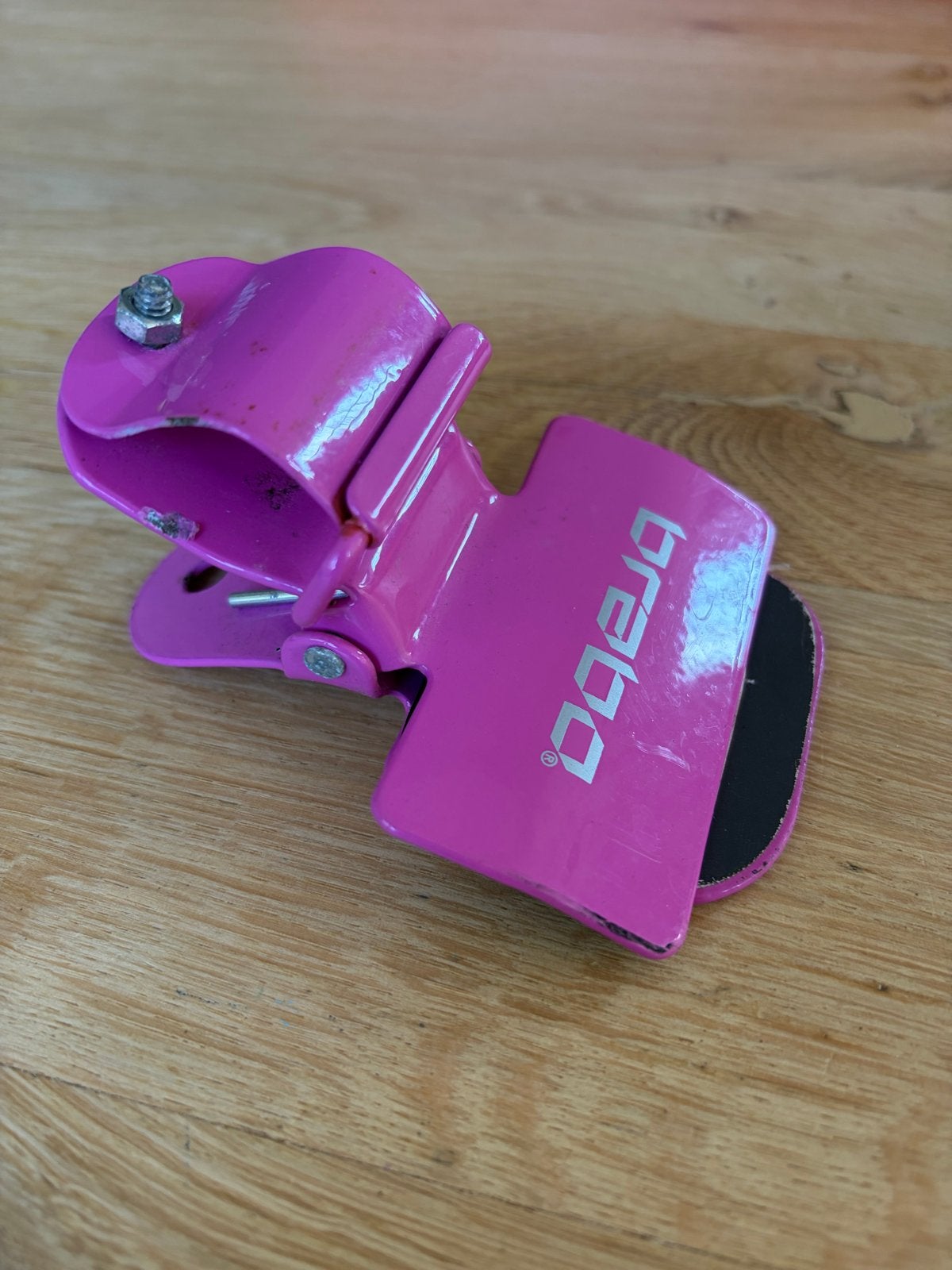 Roze Brabo hockeystick clip voor fiets, Fietsen en Brommers, Ophalen, Gebruikt