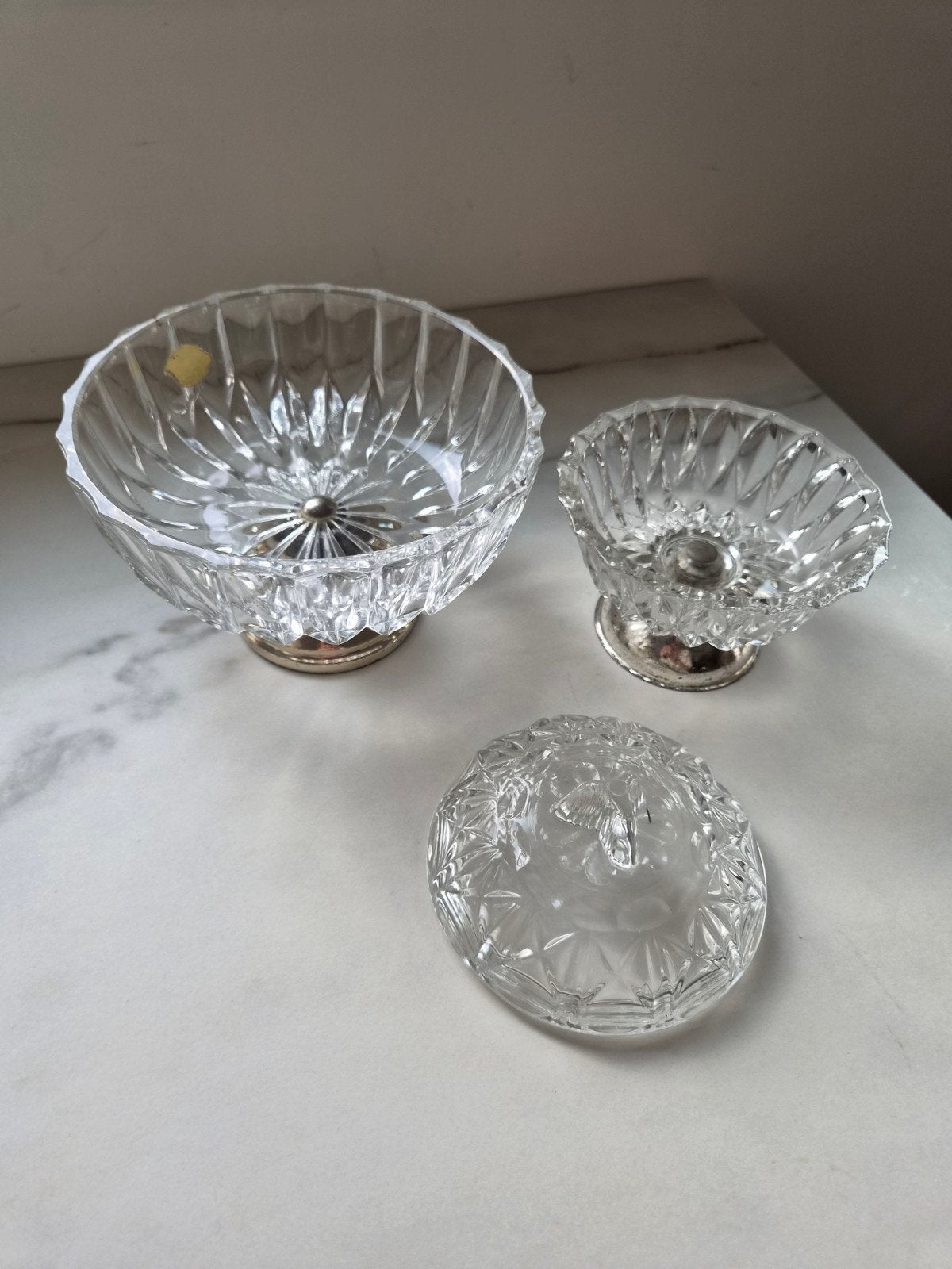 Vintage set van 2 geslepen kristallen bonbonnières, Ophalen