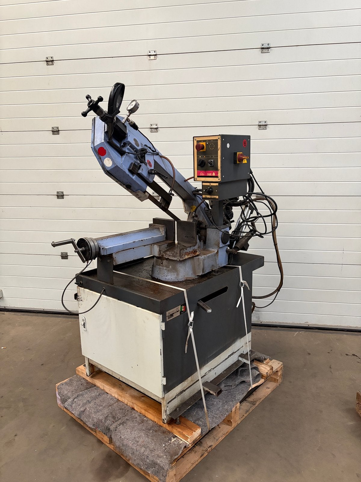 Lintzaag rollerbaan bandzaag bandzaagmachine lintzaagmachine, Ophalen, Zo goed als nieuw
