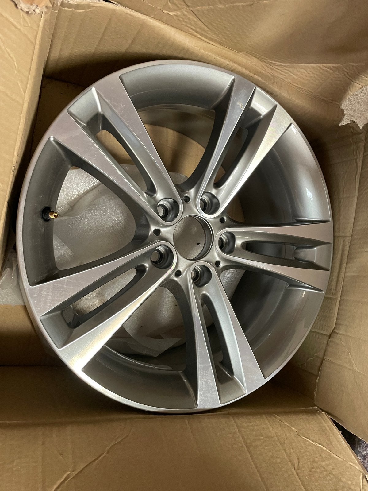 BMW 3 gt f30 31 32 33 losse velg bijna nieuwstaat 8j 18 inch, Ophalen, 18 inch, Velg(en), Zomerbanden