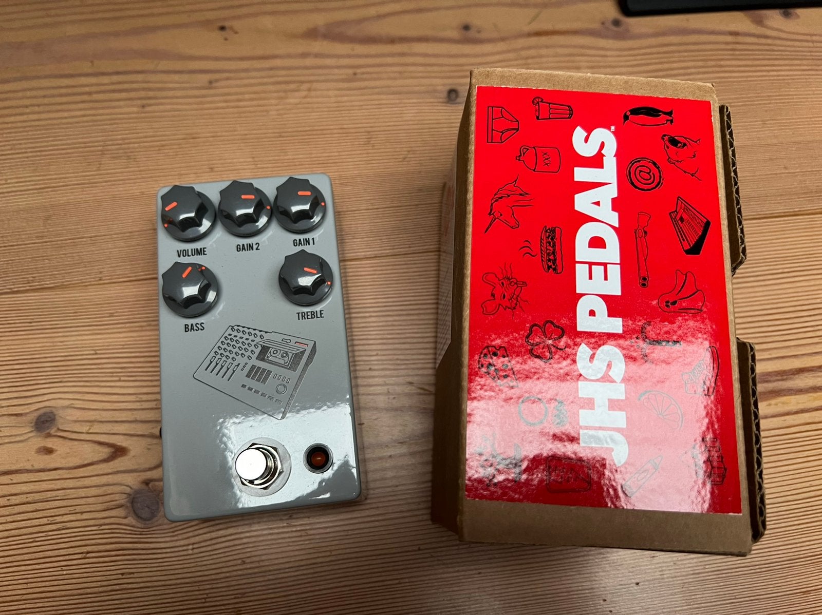 JHS 424 Gain Stage pedaal, Muziek en Instrumenten, Effecten, Ophalen of Verzenden, Nieuw