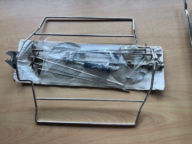 Grillspit set(elektrisch draaispit)+rek voor Atag inbouwoven, Minder dan 45 cm, Oven, Nieuw, Ophalen of Verzenden