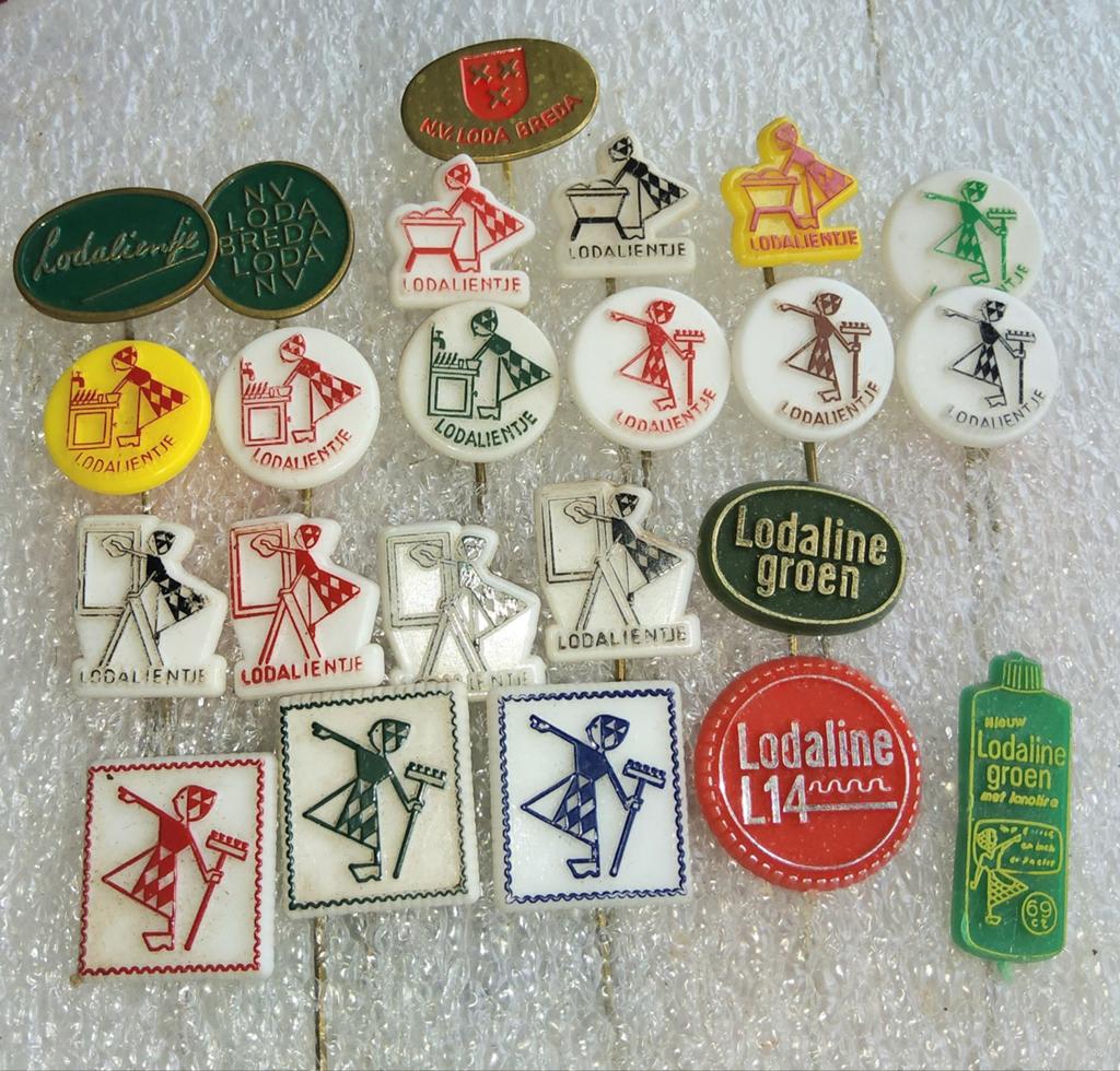 23 Vintage Lodaline Waspoeder Reclame Speldjes, Ophalen of Verzenden, Gebruikt, Merk, Speldje of Pin