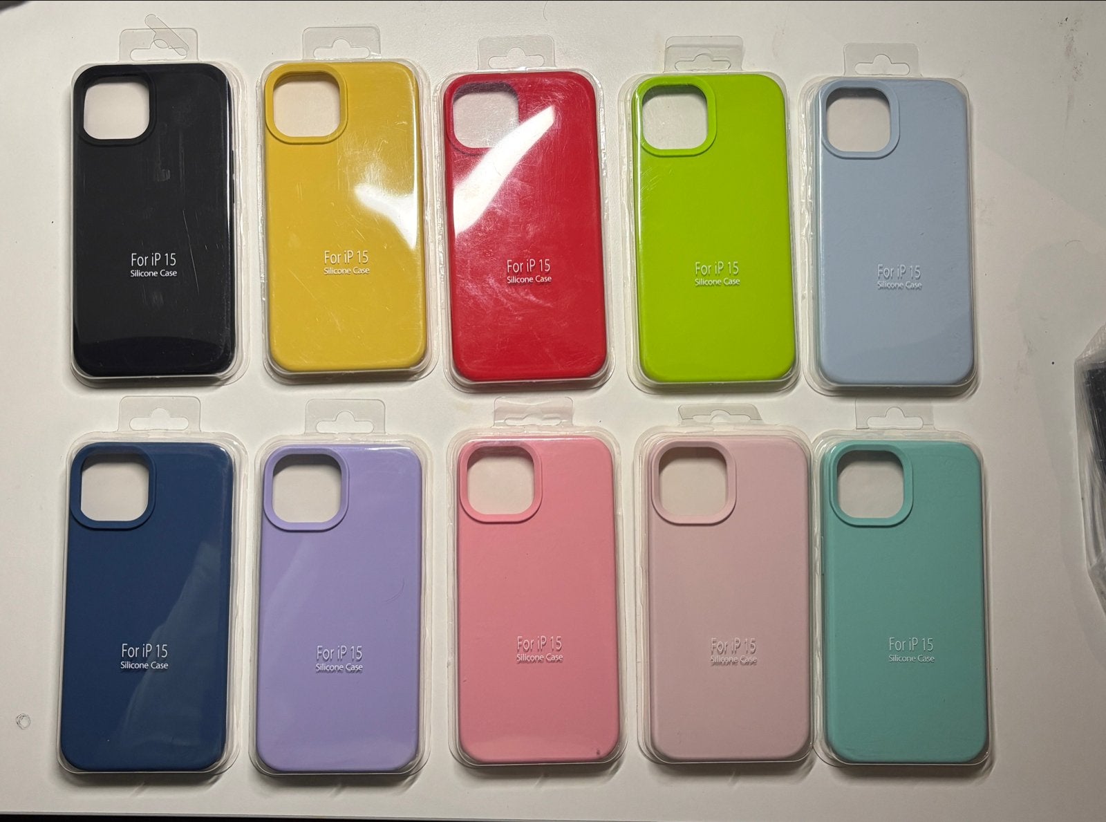 iPhone 15/14/13 Siliconen Hoesje - Supersoft & Schokbestendi, IPhone 15, Nieuw, Hoesje of Tasje, Ophalen of Verzenden