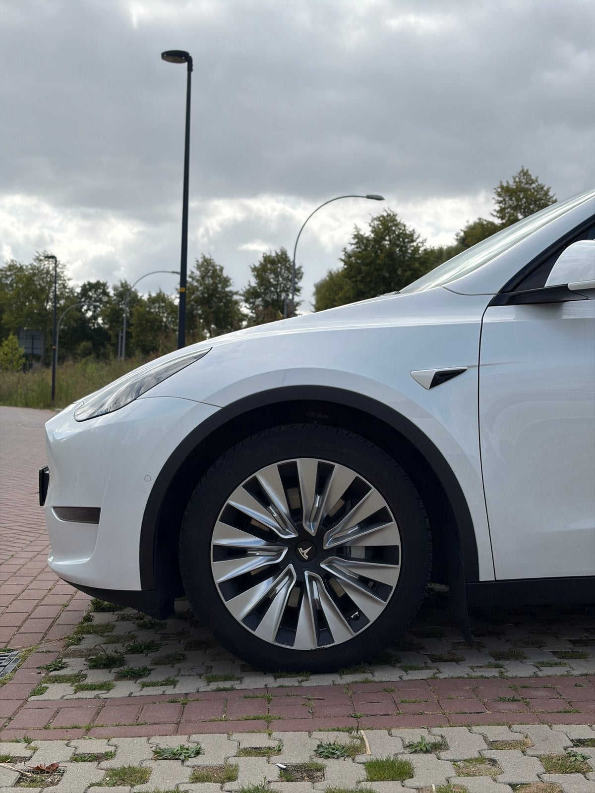 Foto 8 van Nette Tesla Model Y AWD Long Range 75kWh 92% SoH + garantie