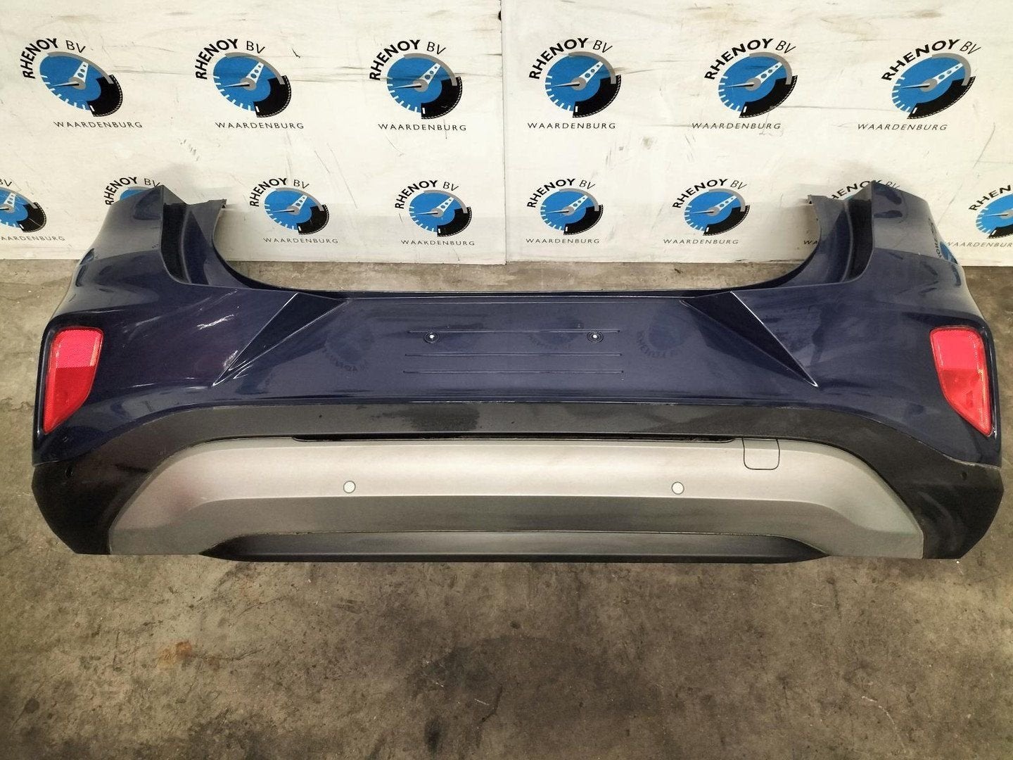 FORD PUMA TITANNIUM BUMPER ACHTER 2022, Gebruikt, Ophalen of Verzenden, Stiba lid, Achter