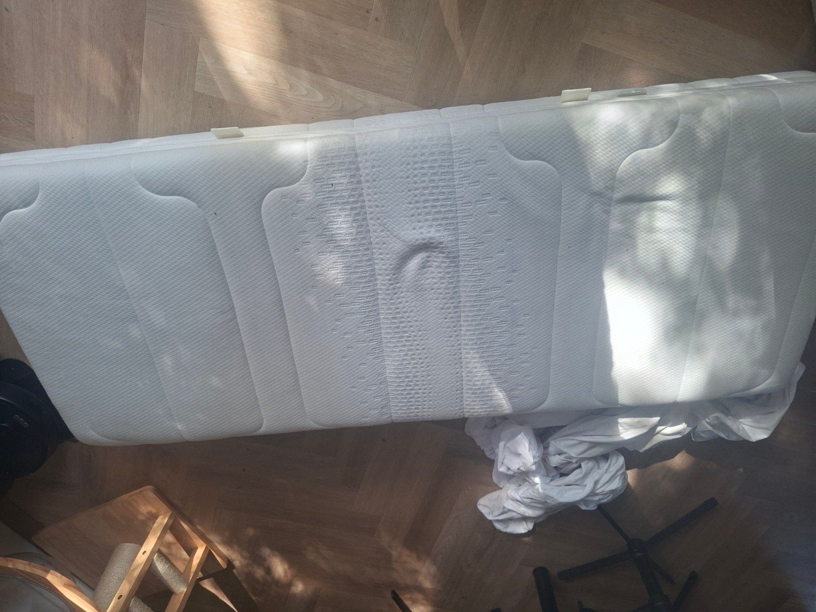 matras met hoeslaken, Huis en Inrichting, Ophalen, Nieuw