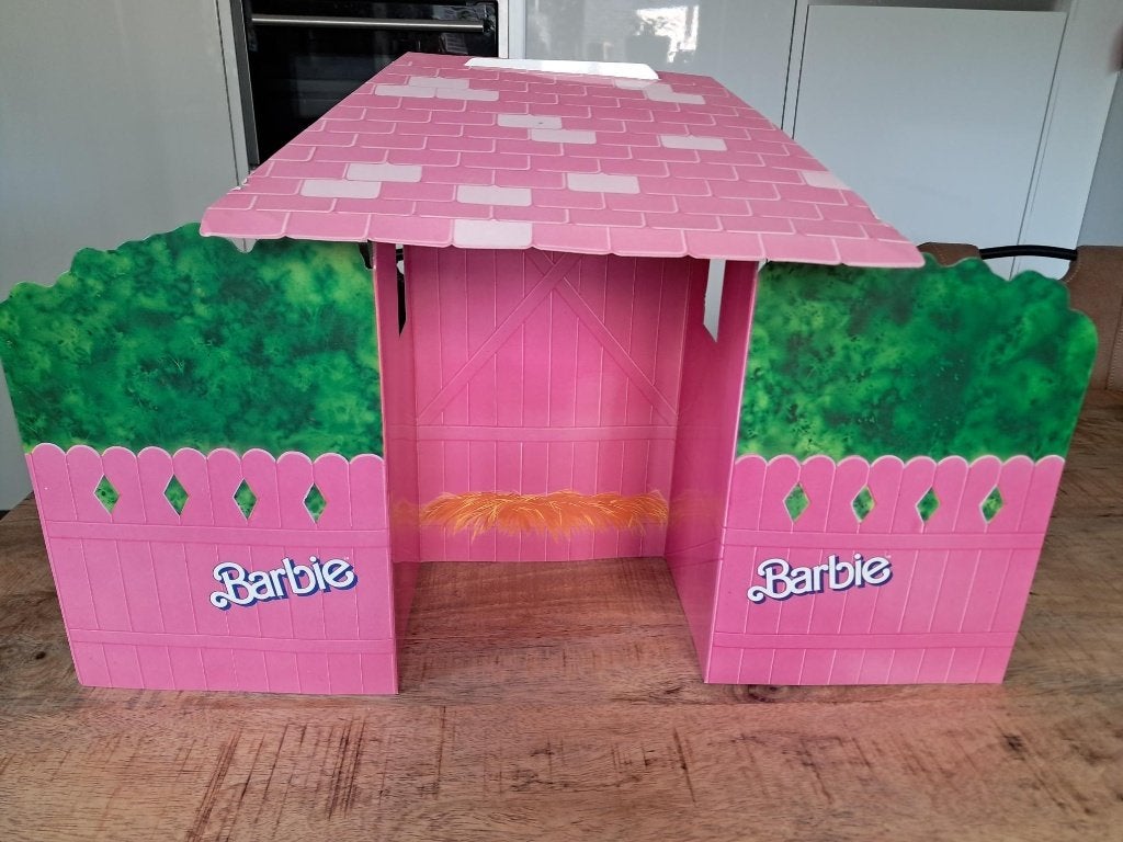 Vintage Barbie Blinking Beauty Corral 1987 –Diorama / Stal, Verzamelen, Ophalen of Verzenden, Zo goed als nieuw, Accessoires