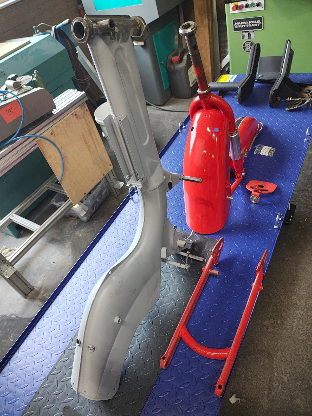 kreidler eitank frame, Fietsen en Brommers, Ophalen of Verzenden, Gebruikt