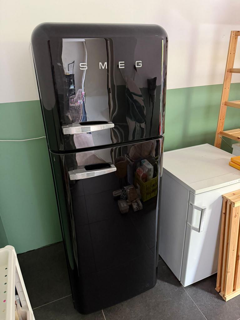 Smeg FAB30RBL6 50's Style Retro Koel-vriescombinatie Zwart, Ophalen, Gebruikt, 200 liter of meer, 60 cm of meer
