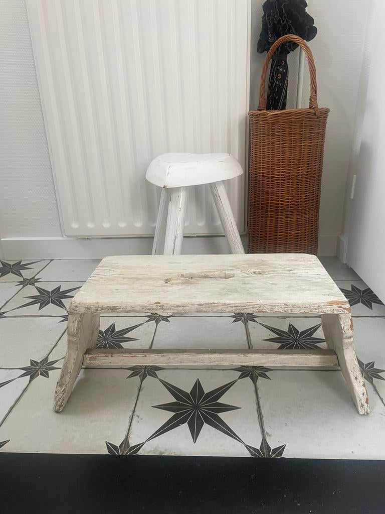 Brocante opstap krukje, Ophalen of Verzenden, Zo goed als nieuw, Rond, Hout