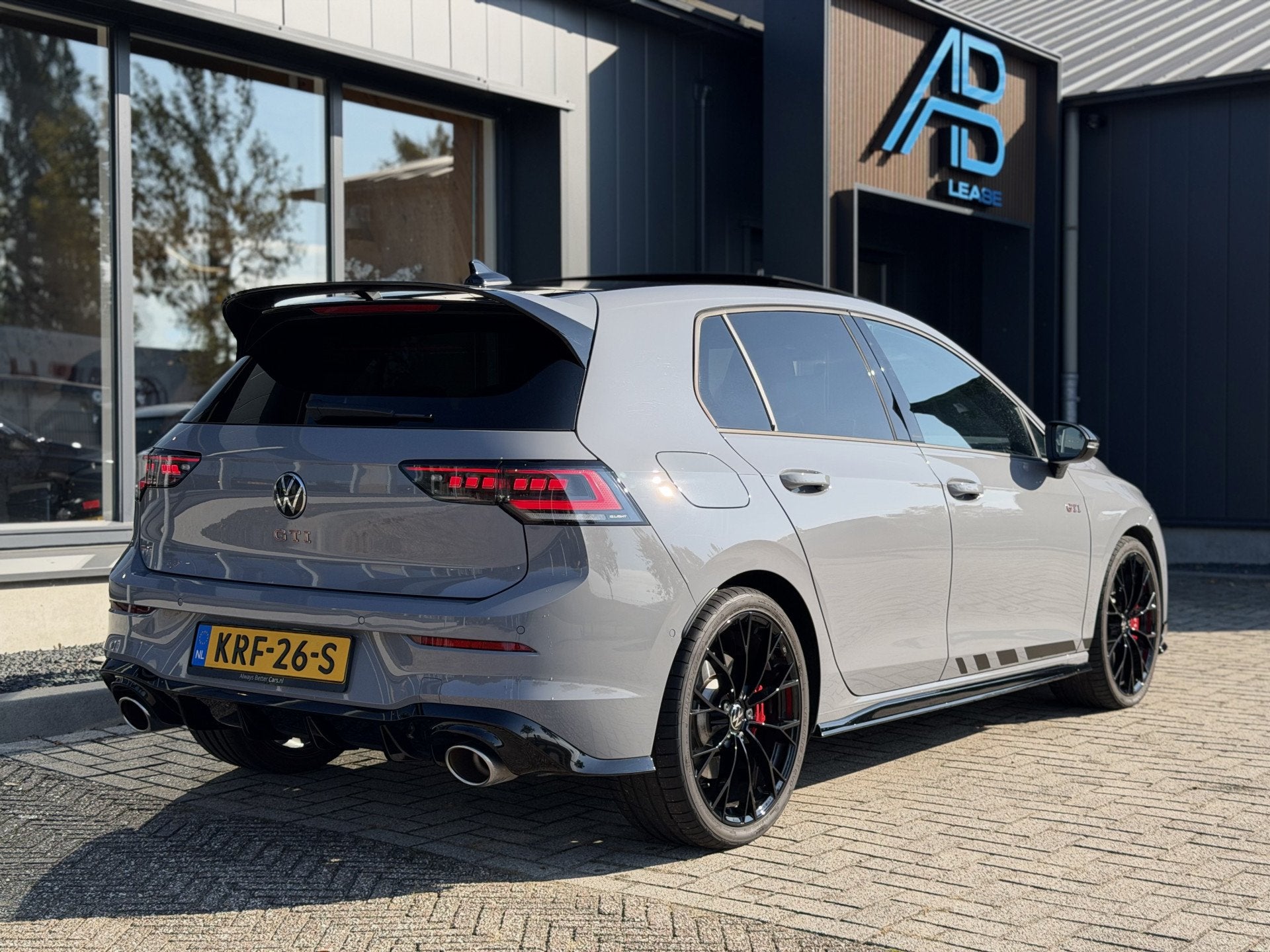 Volkswagen Golf 2.0 TSI GTI Clubsport HUD Pano HK ACC, Auto's, Dealer onderhouden, Gebruikt, 4 cilinders, 1984 cc