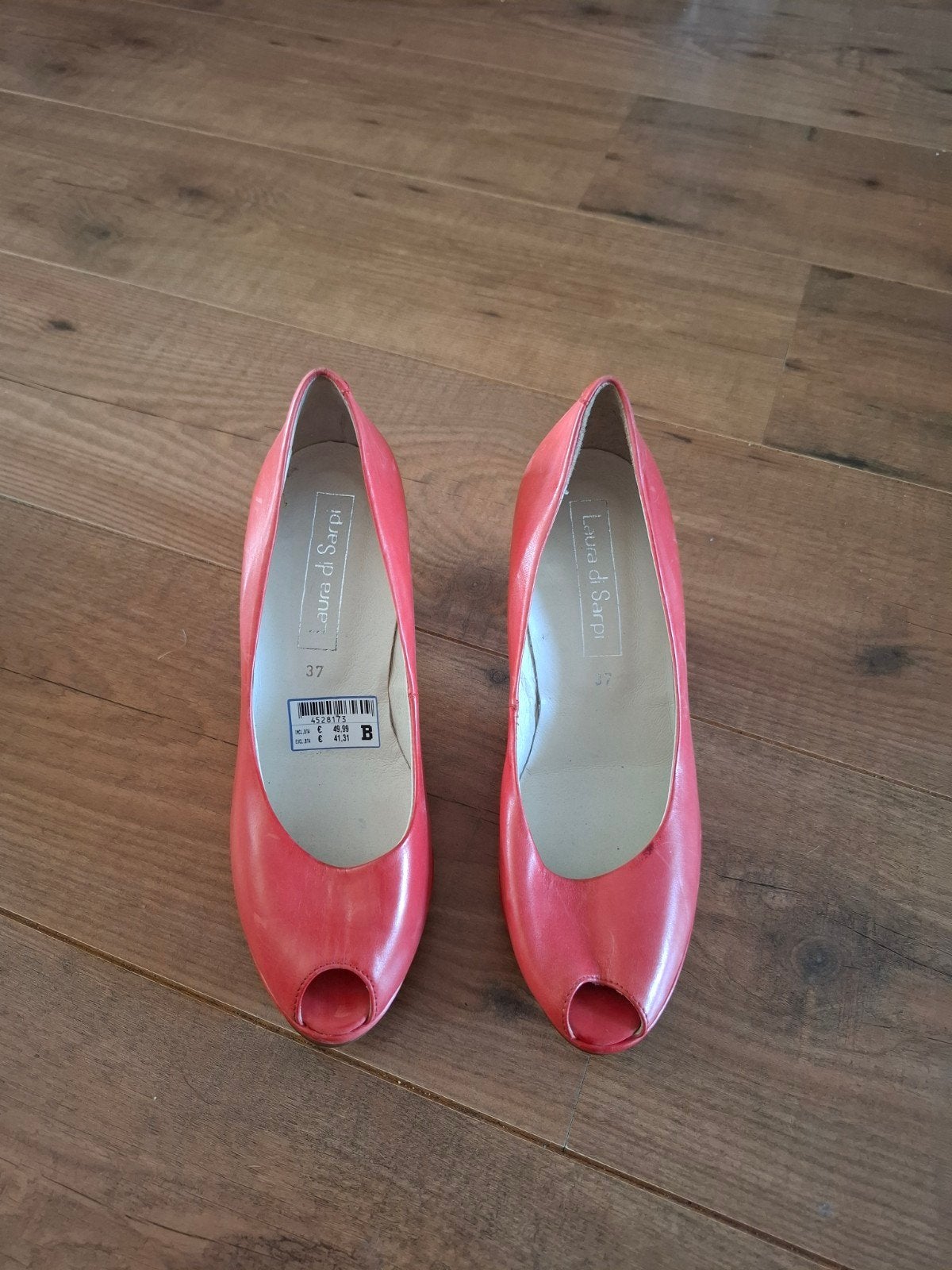 Laura di Sarpi Peep-Toe Pumps - Maat 37, Pumps, Ophalen of Verzenden, Zo goed als nieuw, Rood