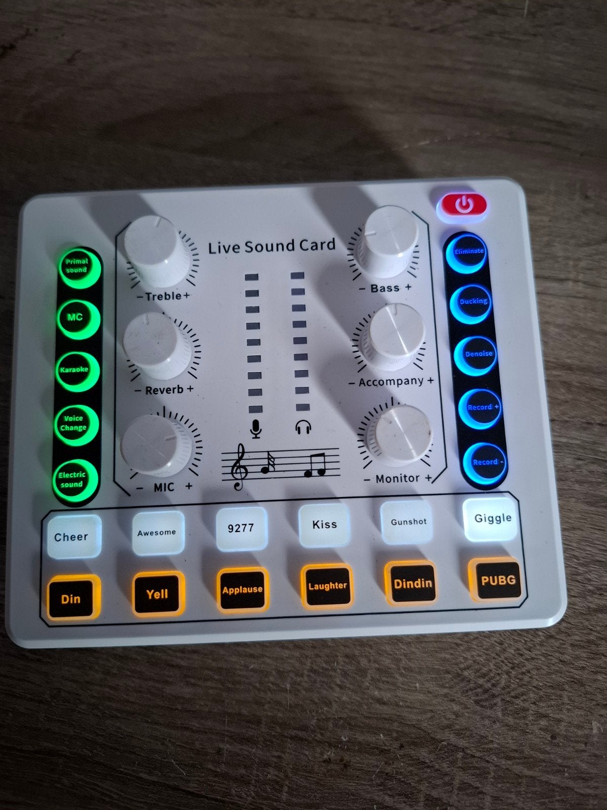 Live Sound Card voor Streaming en Gaming, Ophalen of Verzenden, Zo goed als nieuw, Minder dan 5 kanalen, Microfooningang