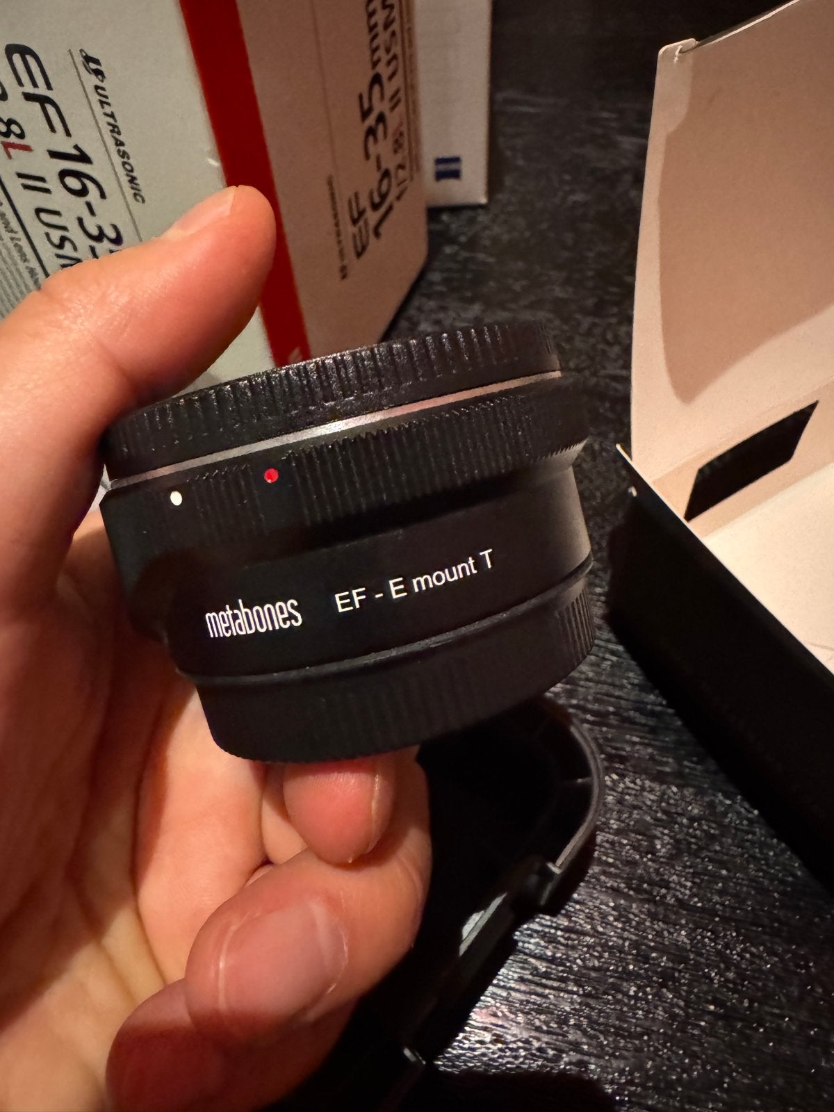 Foto 6 van Metabones Canon EF naar Sony E-mount T V