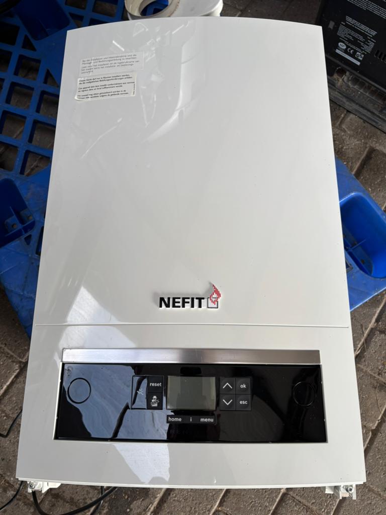 Nefit Trendline HRC30 CW5 combiketel cv-ketel, Ophalen, 30 tot 80 cm, Gebruikt, Hoog rendement (Hr)