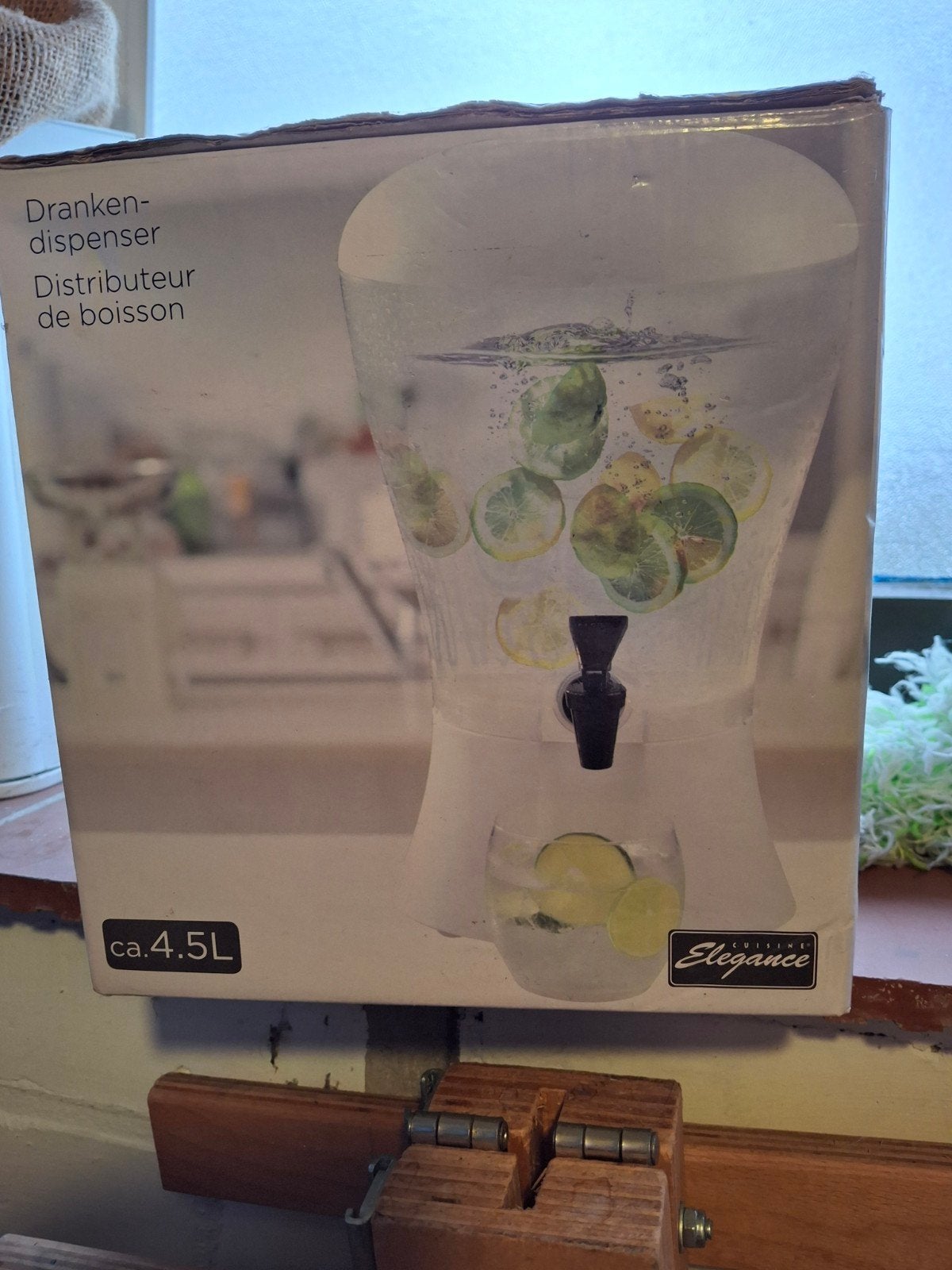 Dranken dispenser 4.5L -, Huis en Inrichting, Keuken | Keukenbenodigdheden, Overige typen, Kunststof, Ophalen of Verzenden, Zo goed als nieuw