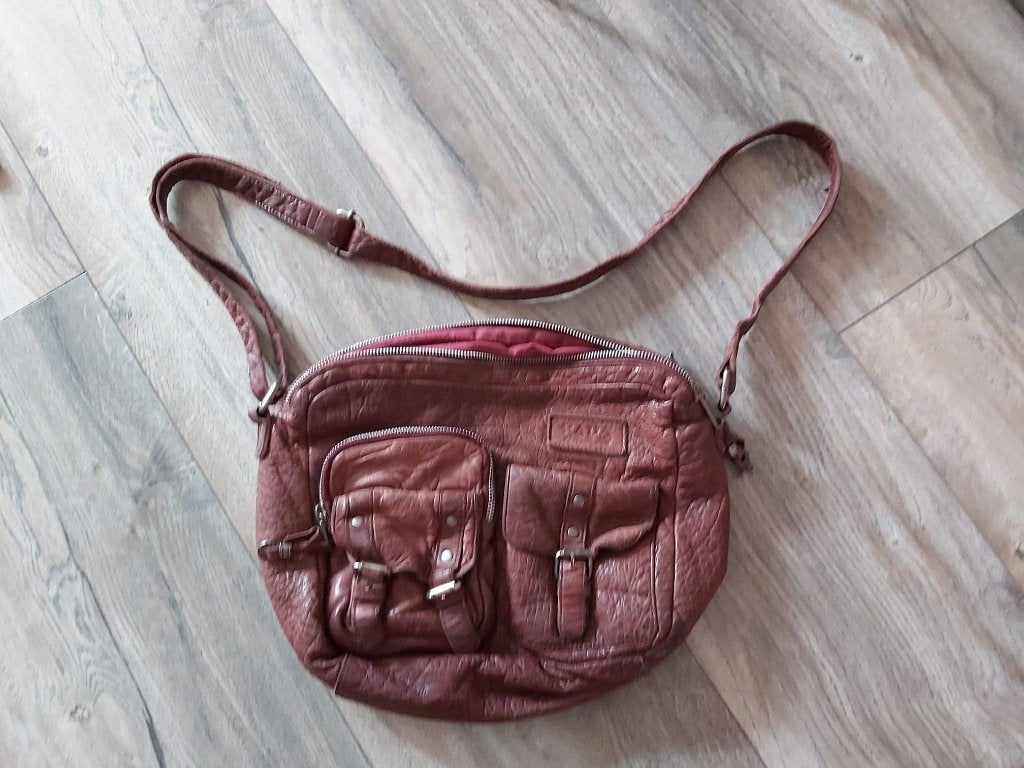 Boterzacht leren tas donker rood bordeauxCowboysbag van RADA, Ophalen of Verzenden, Zo goed als nieuw, Leer