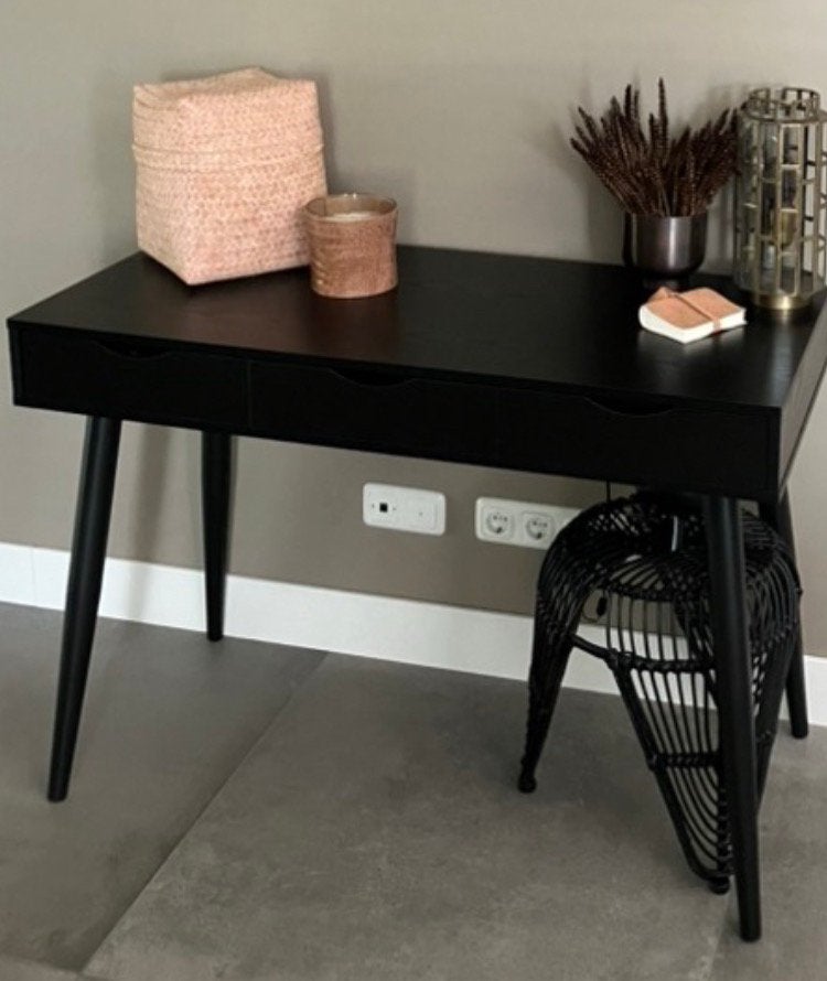 Bureau/ sidetable met laatjes, blad 110x x 50 cm, Ophalen, Zo goed als nieuw