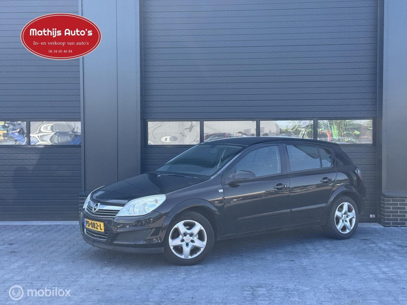 Opel Astra 1.6 Essentia Airco 5 drs! Nieuwe APK!, Voorwielaandrijving, 4 cilinders, 635 kg, 116 pk
