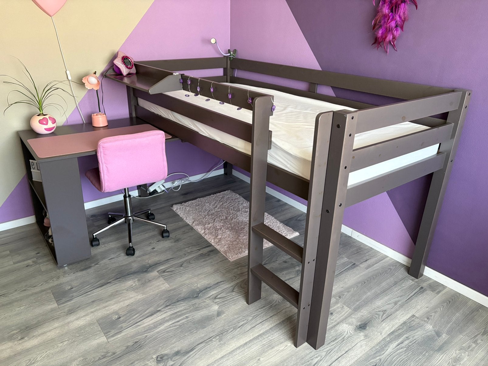 Halfhoogslaper set met bureau, kast, bureaustoel en plank, Kinderen en Baby's, Ophalen of Verzenden, Zo goed als nieuw, Halfhoogslaper