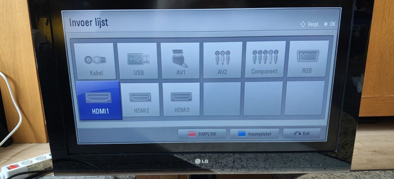 LG tv 32 inch, Ophalen, 50 Hz, Onbekend, 80 tot 100 cm