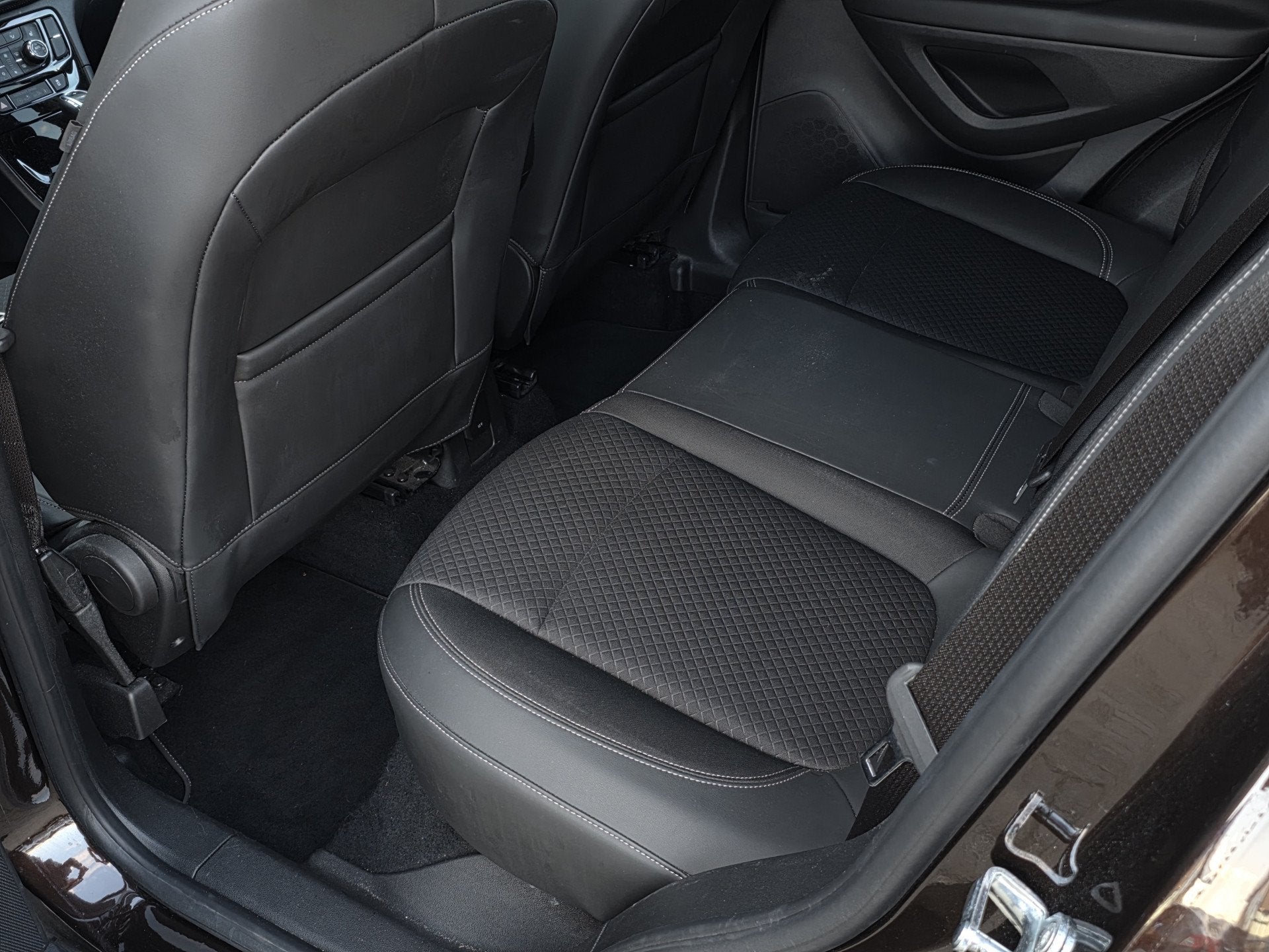 Foto 11 van Opel Mokka X 1.4 Turbo Innovation (bj 2017, automaat)