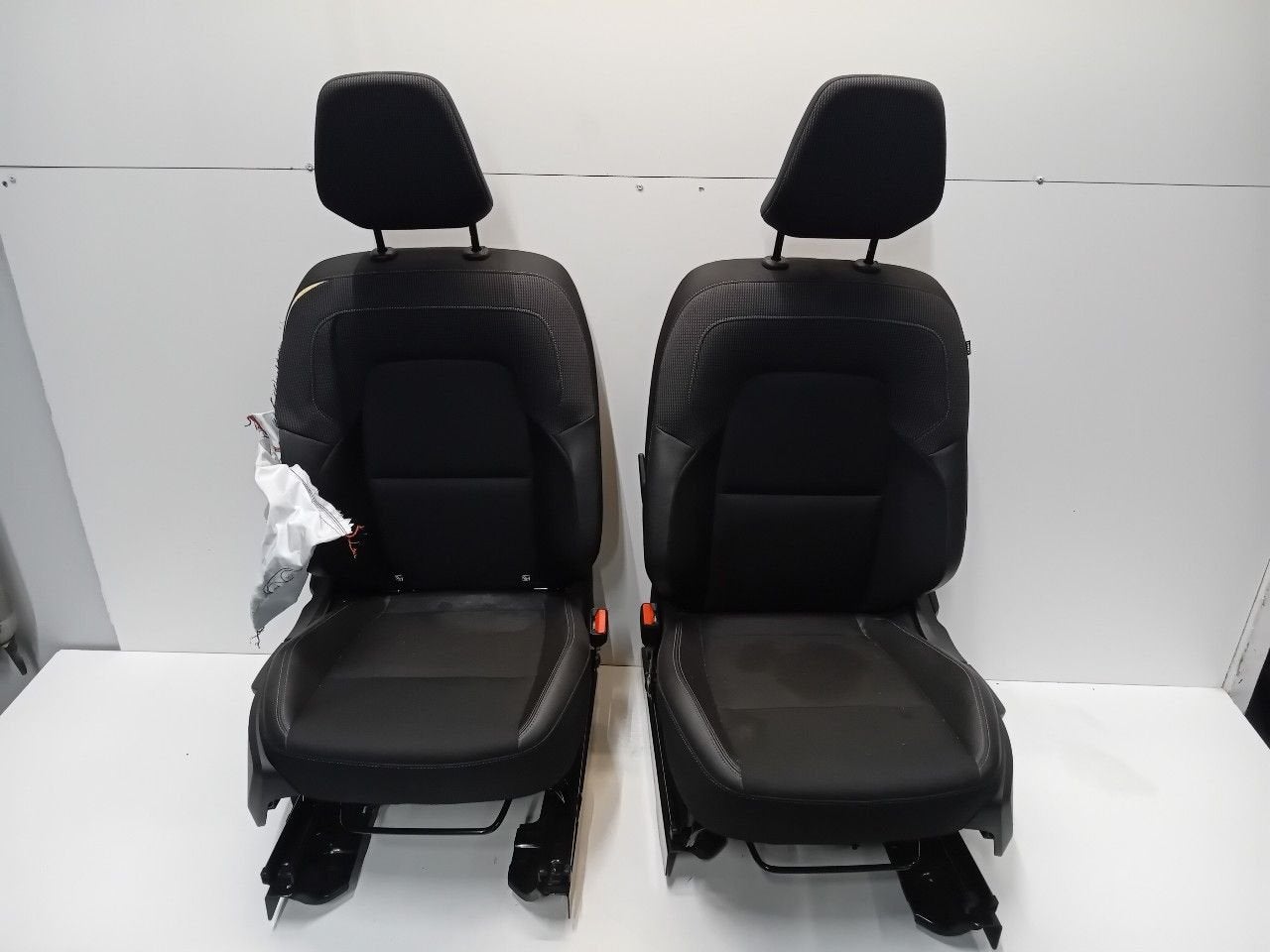 Interieur Renault Kangoo, Onderdelen@venauto.nl, Van der Ven Autorecycling B.V., Gebruikt, Ettenseweg 76, 4706 PB Roosendaal, The Netherlands