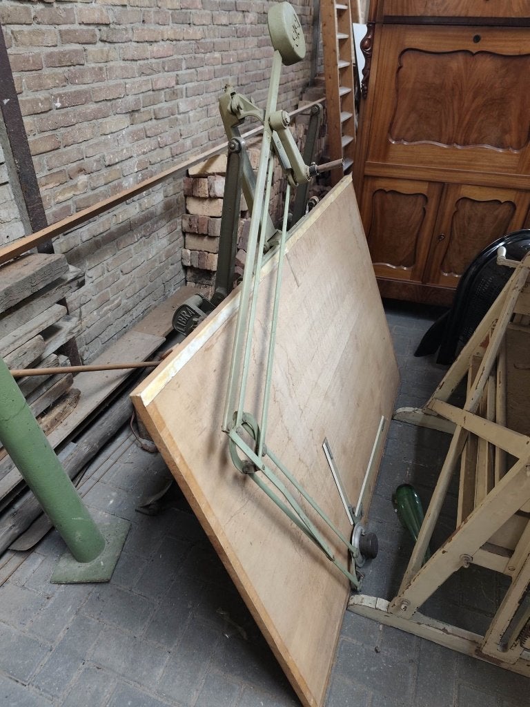 tekentafels, Ophalen, Gebruikt, 130 tot 150 cm